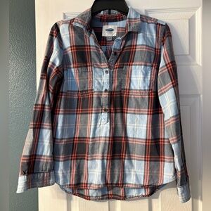 ⭐️5/$20! Old Navy Plaid Button-Up Shirt